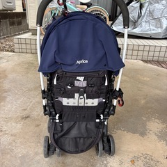 アップリカ ベビーカーの画像