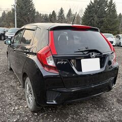 コミコミ価格！！フィット！！13G  Lパッケージ！！4WD！！車検令和９年４月！！の画像