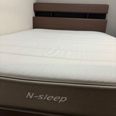 ダブルベッド　セットの画像