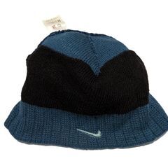 ★スキー帽子　ニット帽　NIKEナイキ★USEDの画像