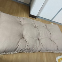 ロングクッションの画像