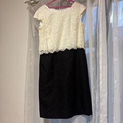 フォーマルスーツ3点セットの画像