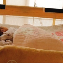 ベビーベッドの画像