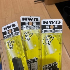 車のワイパーの画像