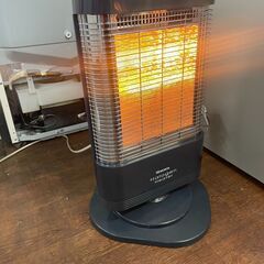 リサイクルショップどりーむ天保山店　No4587 電気ストーブ　モリタ　２００９年製　高さ６０ｃｍ　首振り機能付き♪　最大８００Ｗの画像