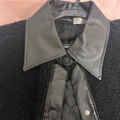 ブラックボワアウターの画像