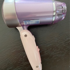 HITACHI マイナスイオンドライヤー 2012年製 美品の画像