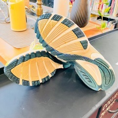 adidas アディダス　ランニングシューズ　イエロー　メンズ　26.5cmの画像