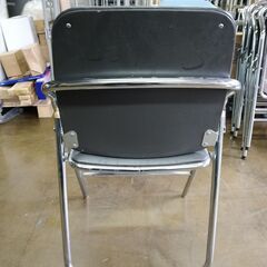 中古 パイプ椅子　グレー　29脚　他の色もあります　1脚1000円！！の画像