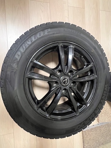 スタッドレスタイヤホイール、ナット付き