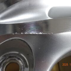 ブリザック 215/60R16 タイヤホイール(レオニスFZ)セット×4本セット の画像