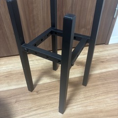 観葉植物鉢•土台の画像