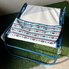 🎪12/10確約済み🎪新品未使用✨Field to Summit ネイティブ柄折りたたみコット🏕️軽量アウトドアベッド！キャンプ・BBQ・車中泊・ベランダ休憩に◎映える水色デザインが可愛い✨お買い得1,000円‼️の画像
