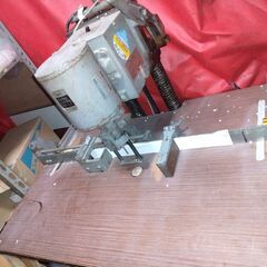 穴あけ機の画像