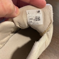 キッズ　ニューバランス　スニーカーの画像