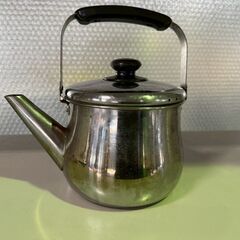 【お引取 限定】ステンレス製やかん　ケトル　調理器具　＊030Gの画像