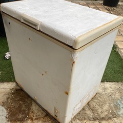 冷凍庫　動作品の画像