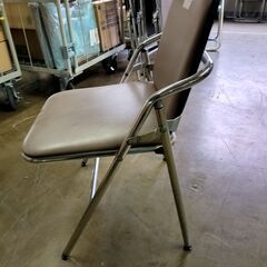 中古 パイプ椅子　ブラウン　在庫４脚　他の色もあります　1脚1000円！！の画像