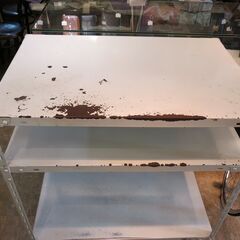 車輪付きスチールラックの画像