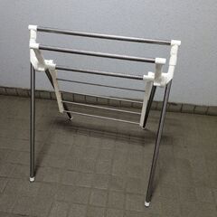洗濯物干しラックの画像
