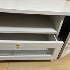 テレビ台の画像