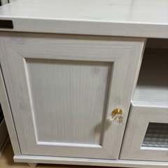 テレビ台の画像