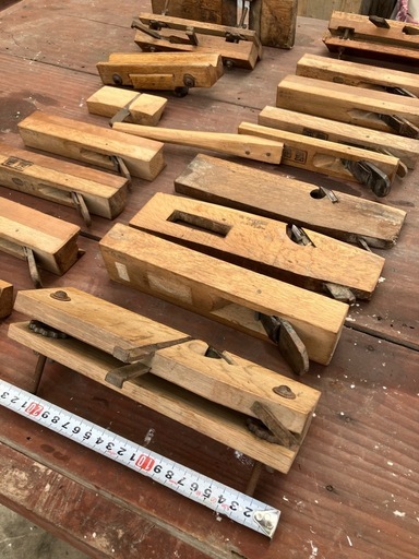 古い鉋セット 古道具 木工アンティーク 大工道具 まとめ 伝統工具 時代工具 面取り・溝切りカンナ