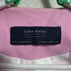 ZARAのピンクのジャケットコートの画像