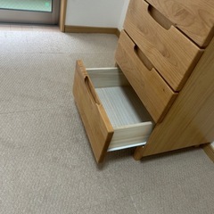 天然木スリムチェスト 2.5万 美品の画像