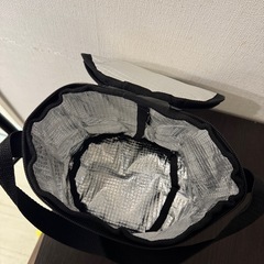 ハーゲンダッツ 保冷バッグの画像