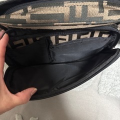 値下げ美品ショルダーバックの画像