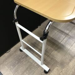 マキライテック ベッドテーブル MBT-1000 介護テーブル ナチュラル 25k菊DOの画像