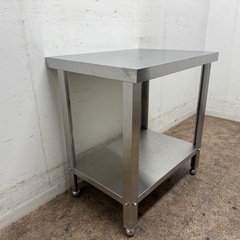 ステンレス　業務用　作業台　厨房　飲食店　W６００ｘＤ４５０ｘH６５０ｍｍの画像