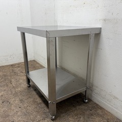 ステンレス　業務用　作業台　厨房　飲食店　W６００ｘＤ４５０ｘH６５０ｍｍの画像