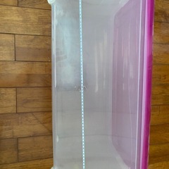 ピンク色 プラスチック製 収納ボックス ケースの画像
