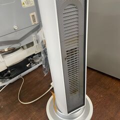 リサイクルショップどりーむ天保山店　No4923 セラミックヒーター　温風ヒーター　コイズミ　２０１４年製　１２００W　高さ６７ｃｍ　首振り機能付き♪　の画像