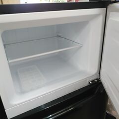 3か月間保証☆配送有り！13000円(税込）ハイセンス 120L 2ドア 冷蔵庫 2022年製 ブラックの画像