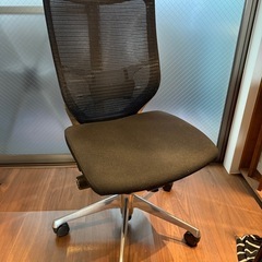 オカムラ（Okamura） バロン オフィスチェアの画像