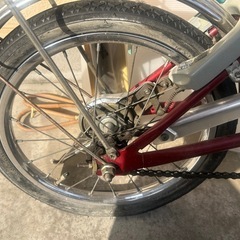 折りたたみ自転車の画像
