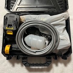 高圧洗浄機 コードレス バッテリー2個付きの画像