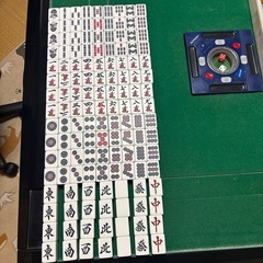 全自動麻雀卓の画像