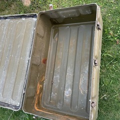 米軍払い下げアルミコンテナの画像