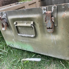 米軍払い下げアルミコンテナの画像