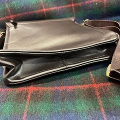 POLO VIDENG ショルダーバッグ ブラック 茶色　縦型 高級 多機能 ポロ　 POLO ショルダーバッグの画像