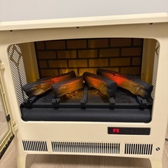 暖炉風　電気ストーブの画像