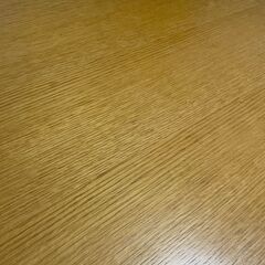 ダイニングテーブルの画像