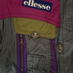 エレッセの画像