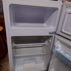 【良品】べステック　2ドア冷蔵庫　85L　2018年製　引取りのみの画像