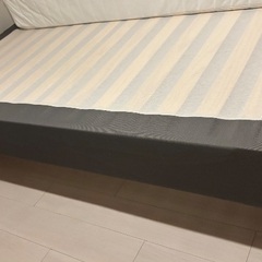 イケアシングルベッド・マットレスの画像