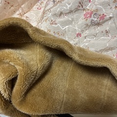 こたつ布団 194×204㎝ 花柄 やや長方形 掛け布団 毛布 薄手 茶色 冬の画像